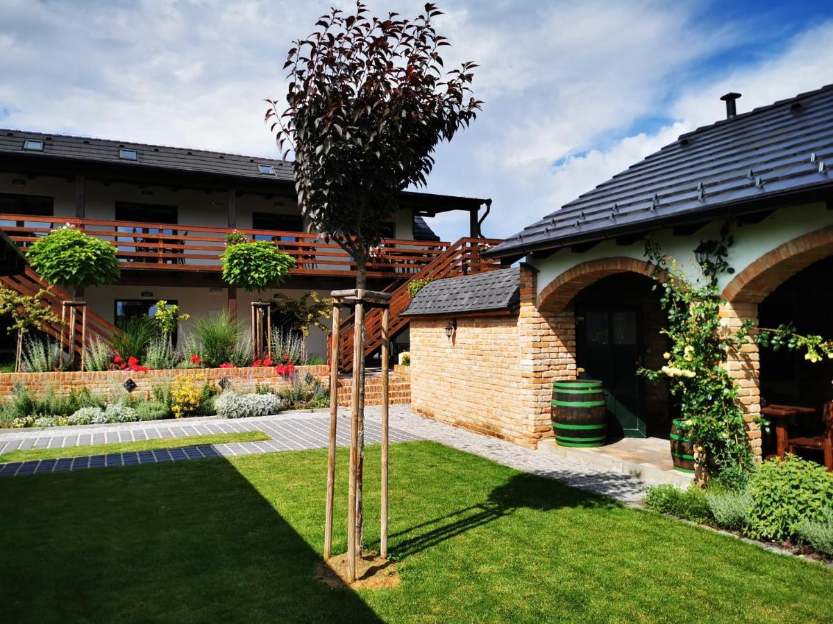 Apartmany Pod Palavou Starovicky Экстерьер фото